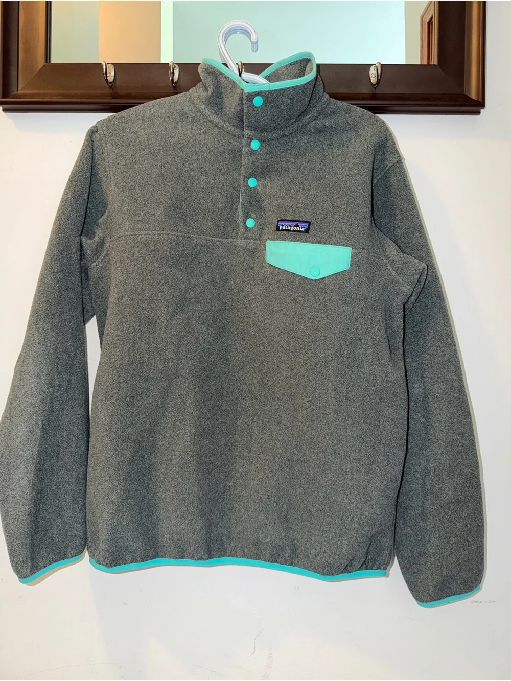 Patagonia Women's Lightweight Synchilla Snap-T Pullover Size Medium